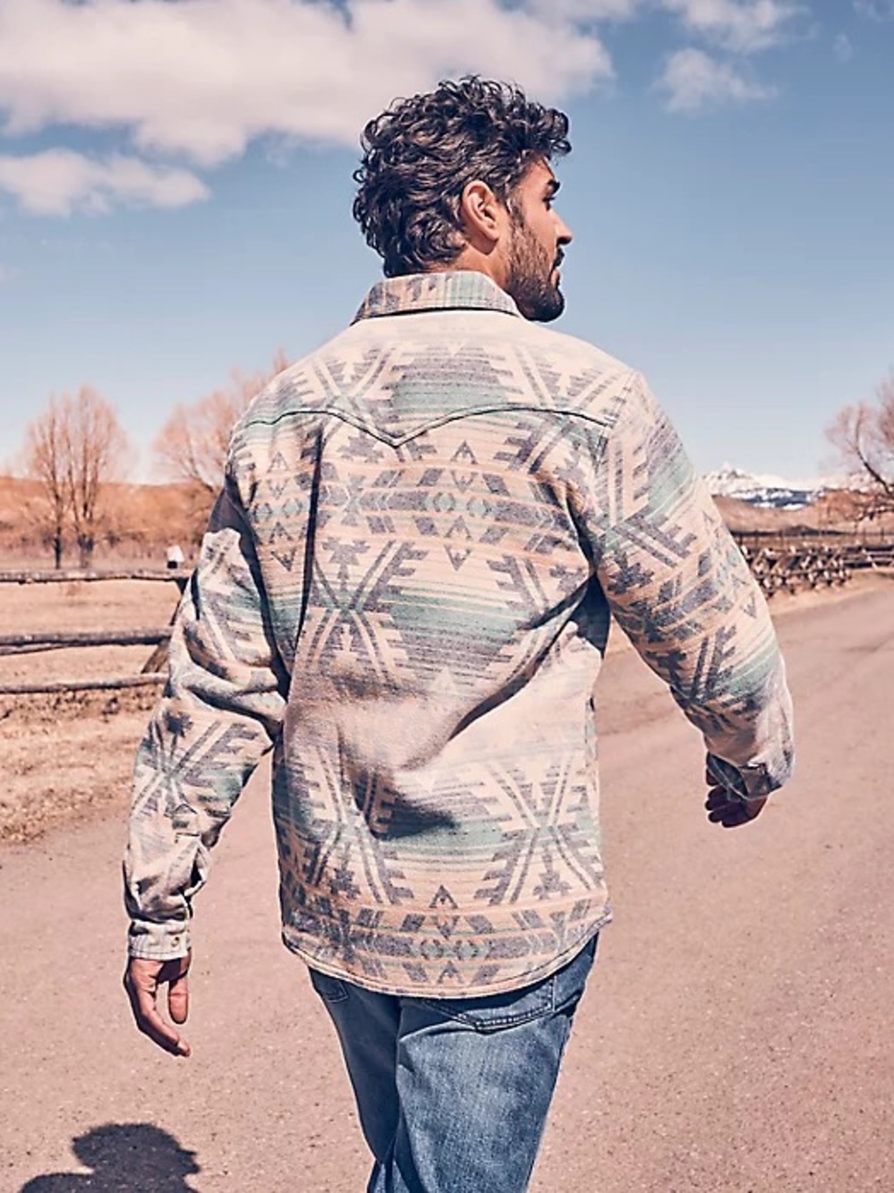 Wrangler Retro Aztec Print Heavy Flannel Shacket XL Western Snap Front